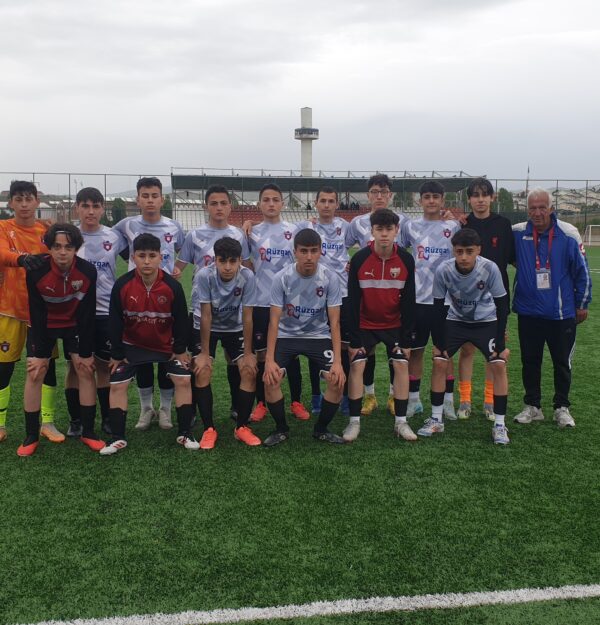 U-15  PİYANGOTEPE SPOR 1-2 BARIŞ SPOR
